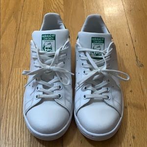 Men’s size 5.5 Stan Smith Sneakers